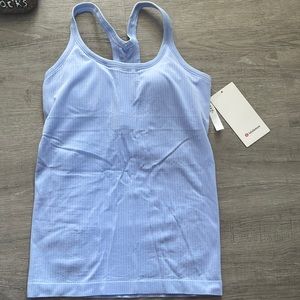 Ebb to street tank Lululemon size 8 new with tags rare periwinkle blue colour